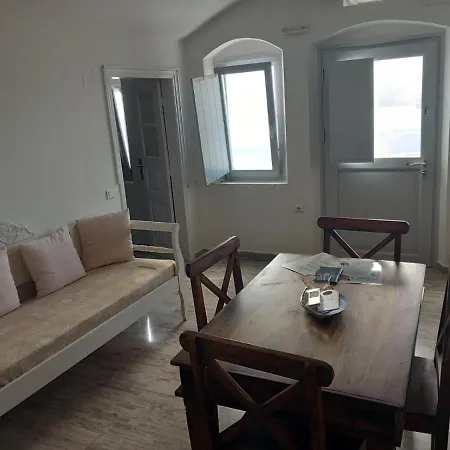 Apartment Captain John - Caldera & Sunset View