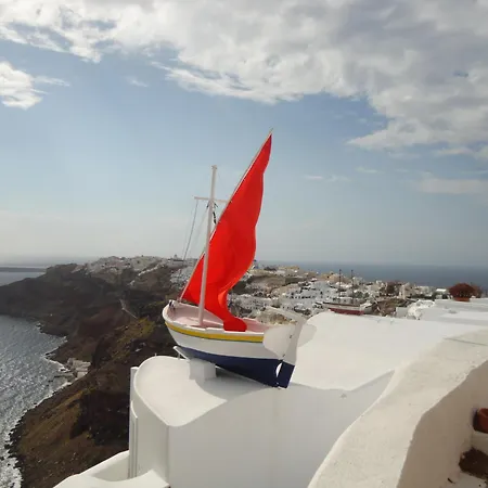 Captain John - Caldera & Sunset View Oia (Santorini)